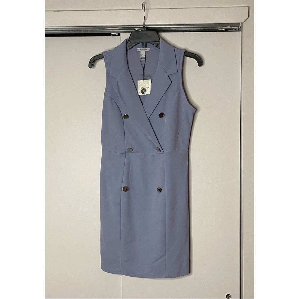 Revamped - Sleeveless Collared Dress